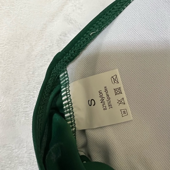 🆕 beautiful bathing suit. - Picture 8 of 8